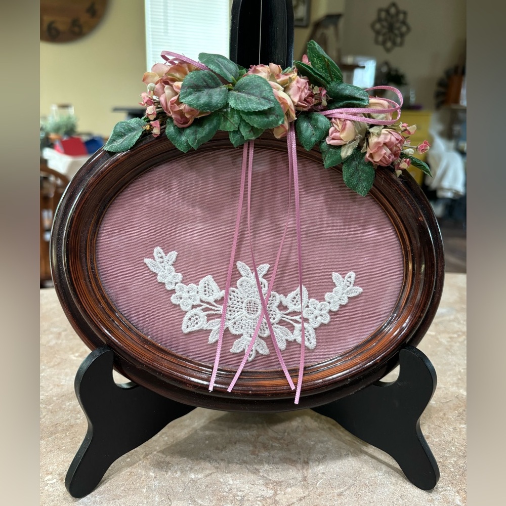 ✂️Decorative Wall Hanging - does not include stand✂️